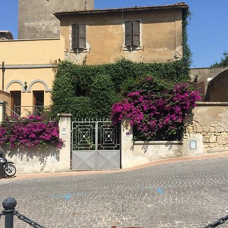 Le Stalle Del Seminario Tarquinia Luaran gambar